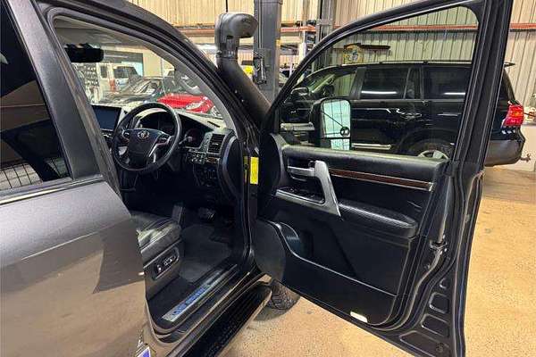 2018 Toyota Landcruiser VX VDJ200R