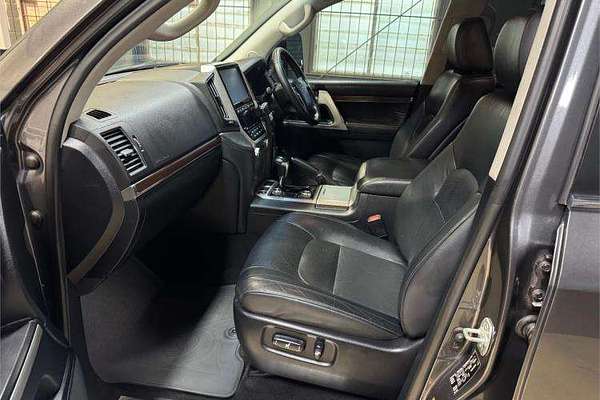 2018 Toyota Landcruiser VX VDJ200R