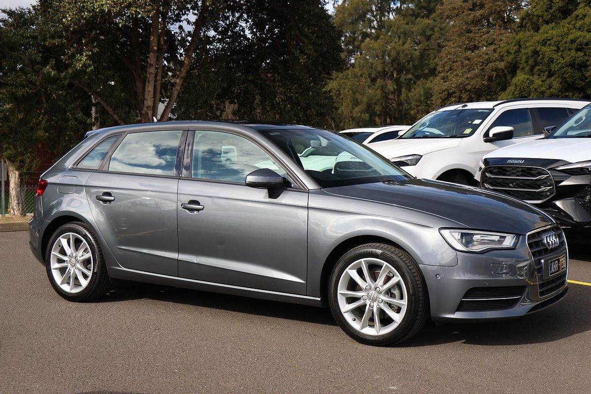 2015 Audi A3 Attraction 8V