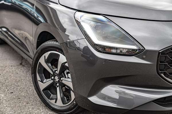2025 Suzuki Swift Hybrid GLX UZ