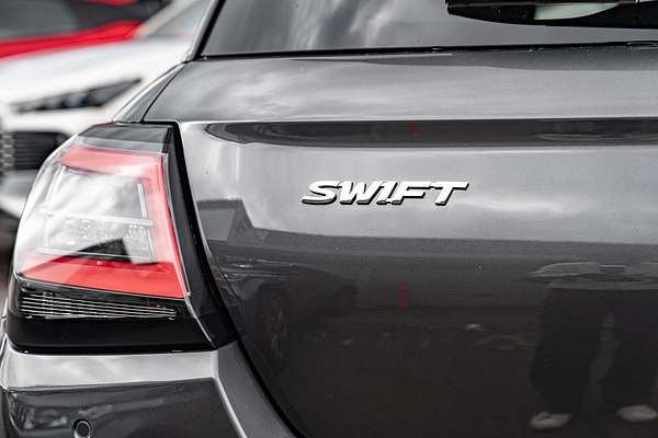 2025 Suzuki Swift Hybrid GLX UZ