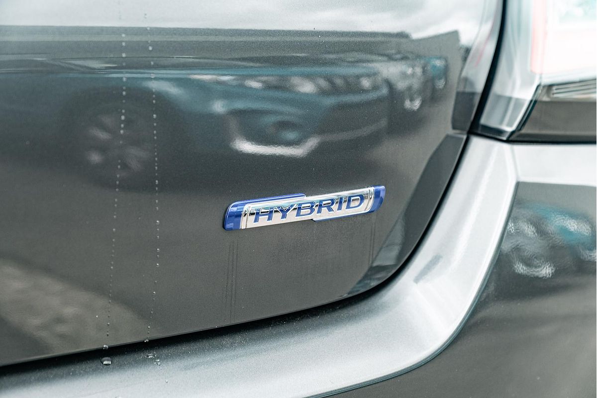 2025 Suzuki Swift Hybrid GLX UZ