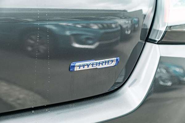 2025 Suzuki Swift Hybrid GLX UZ