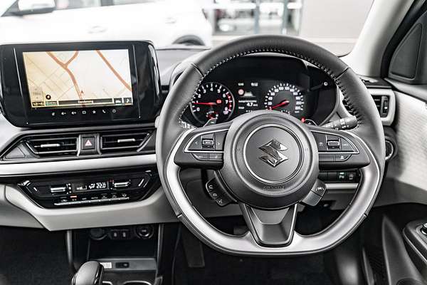 2025 Suzuki Swift Hybrid GLX UZ