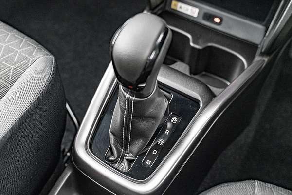 2025 Suzuki Swift Hybrid GLX UZ