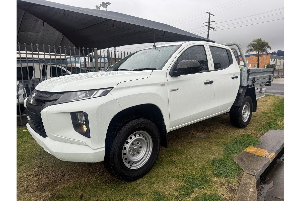2020 Mitsubishi Triton GLX ADAS MR 4X4