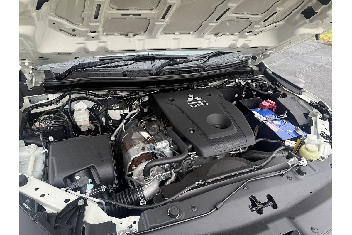 2020 Mitsubishi Triton GLX ADAS MR 4X4
