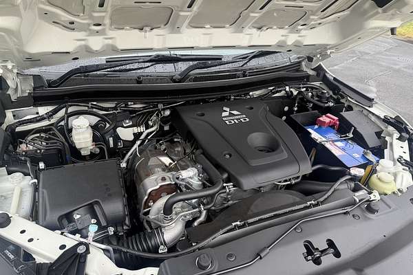 2020 Mitsubishi Triton GLX ADAS MR 4X4