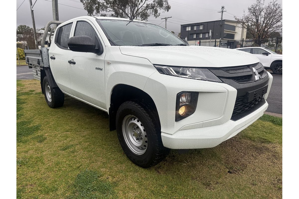 2020 Mitsubishi Triton GLX ADAS MR 4X4