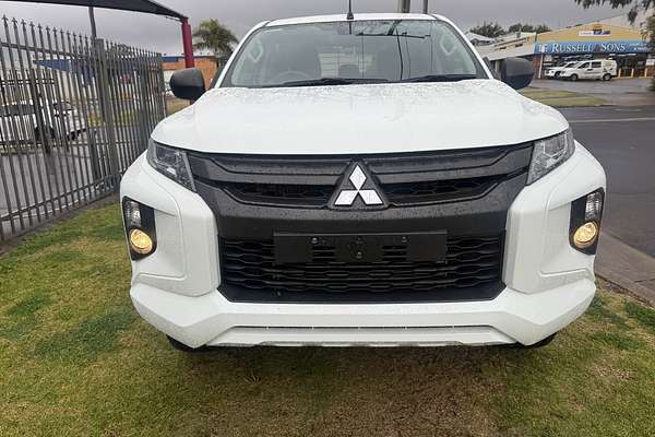 2020 Mitsubishi Triton GLX ADAS MR 4X4