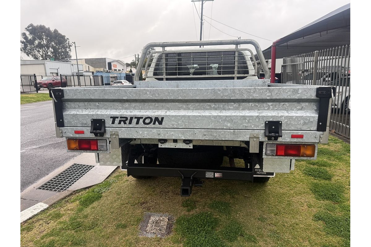 2020 Mitsubishi Triton GLX ADAS MR 4X4