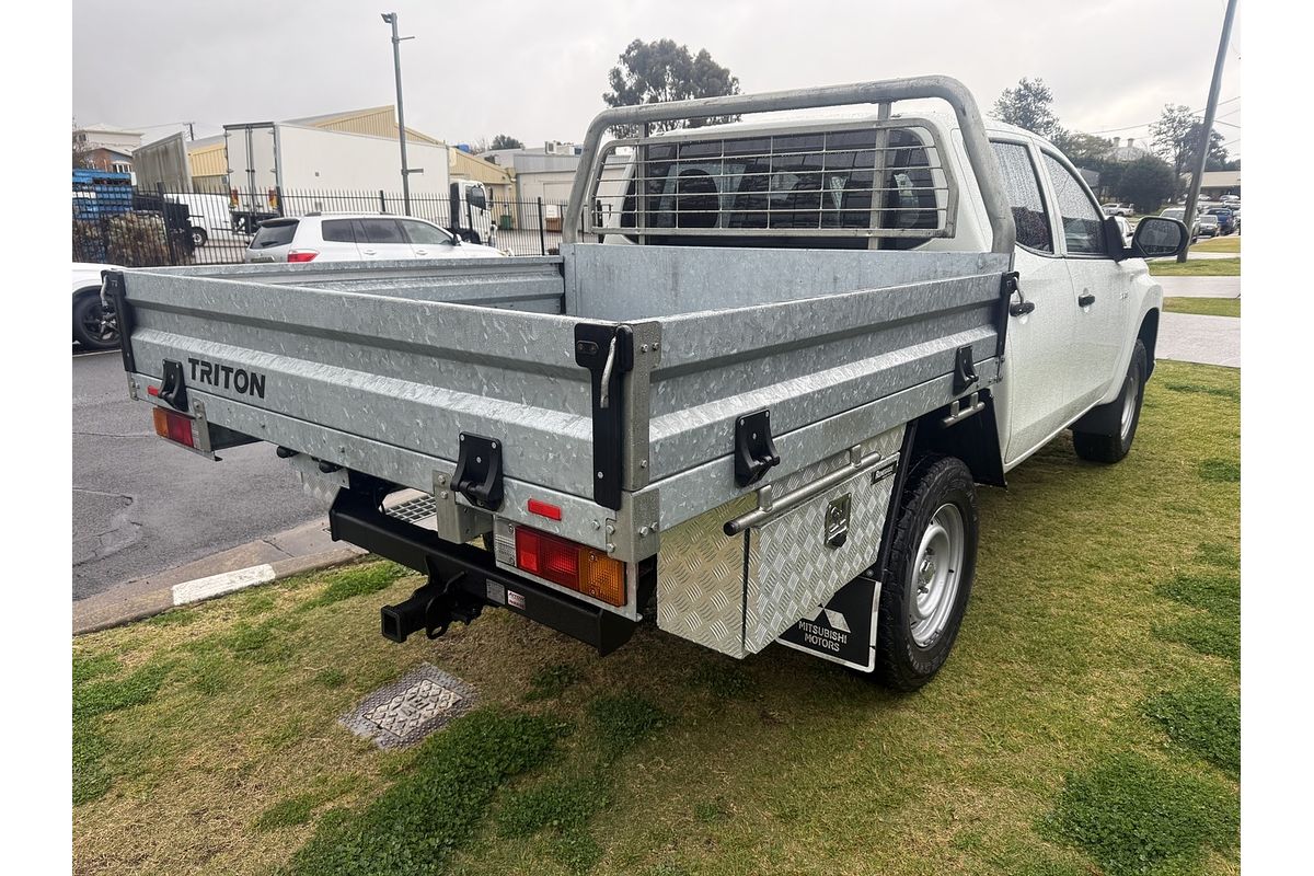 2020 Mitsubishi Triton GLX ADAS MR 4X4