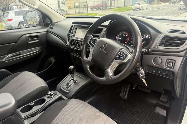2020 Mitsubishi Triton GLX ADAS MR 4X4