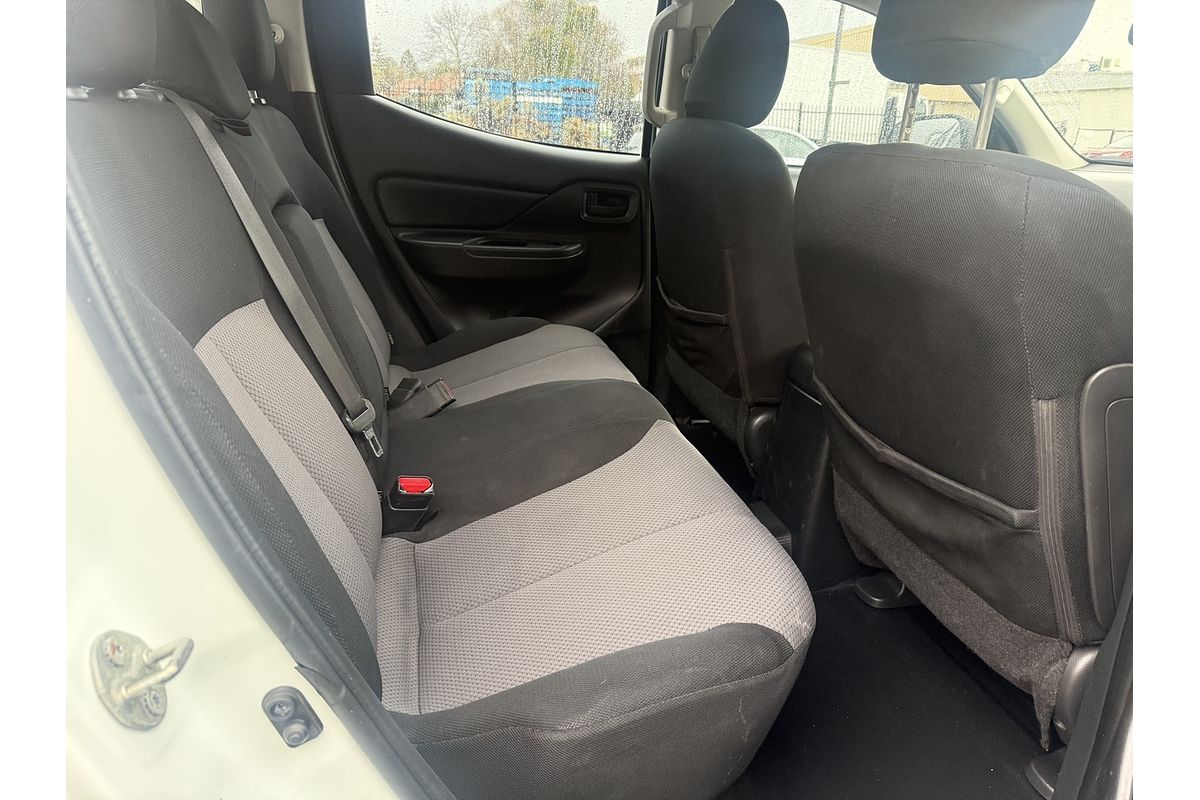 2020 Mitsubishi Triton GLX ADAS MR 4X4