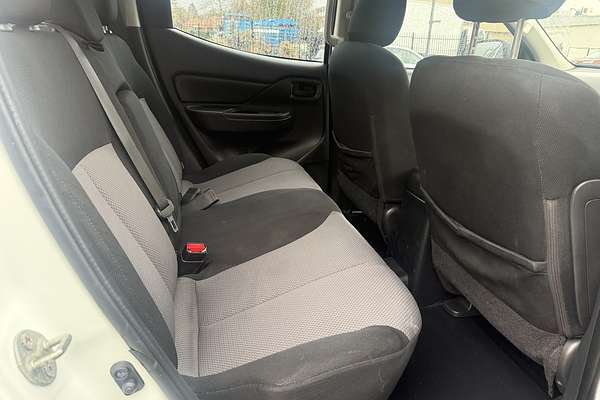 2020 Mitsubishi Triton GLX ADAS MR 4X4