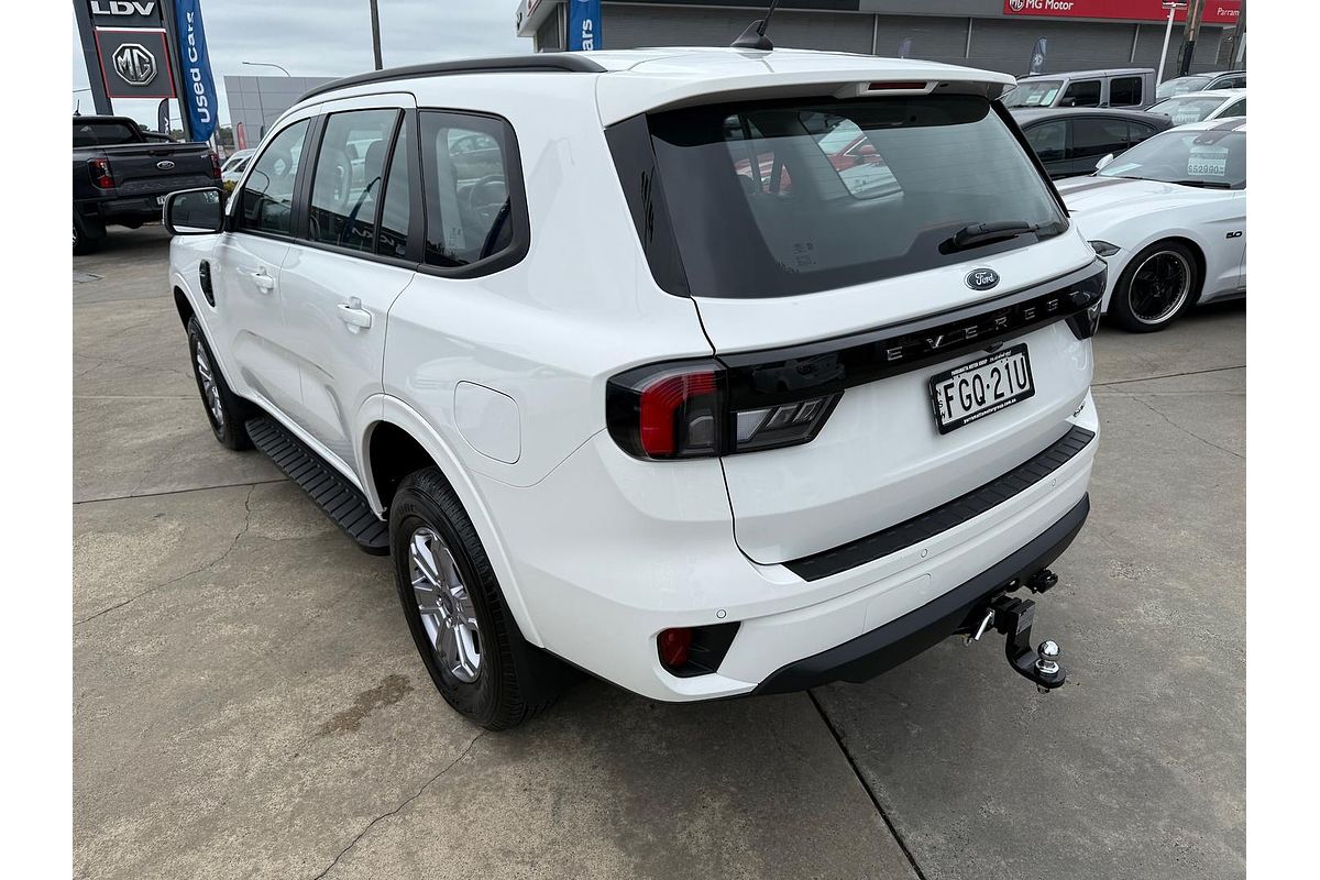 2024 Ford Everest Ambiente 2.0L