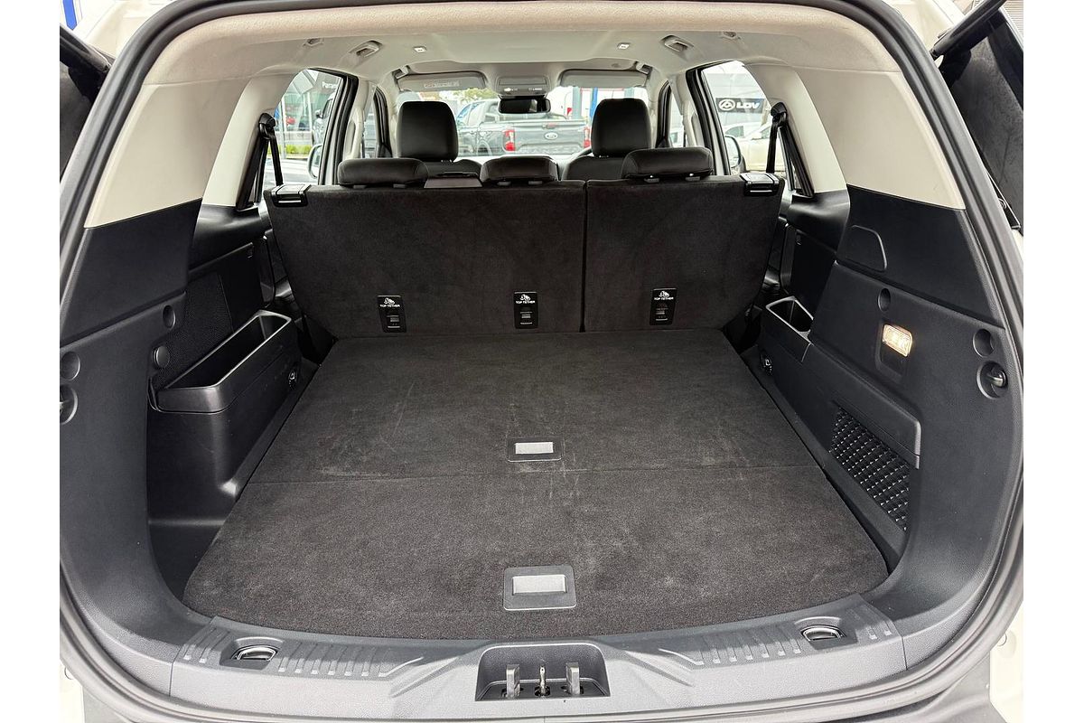2024 Ford Everest Ambiente 2.0L