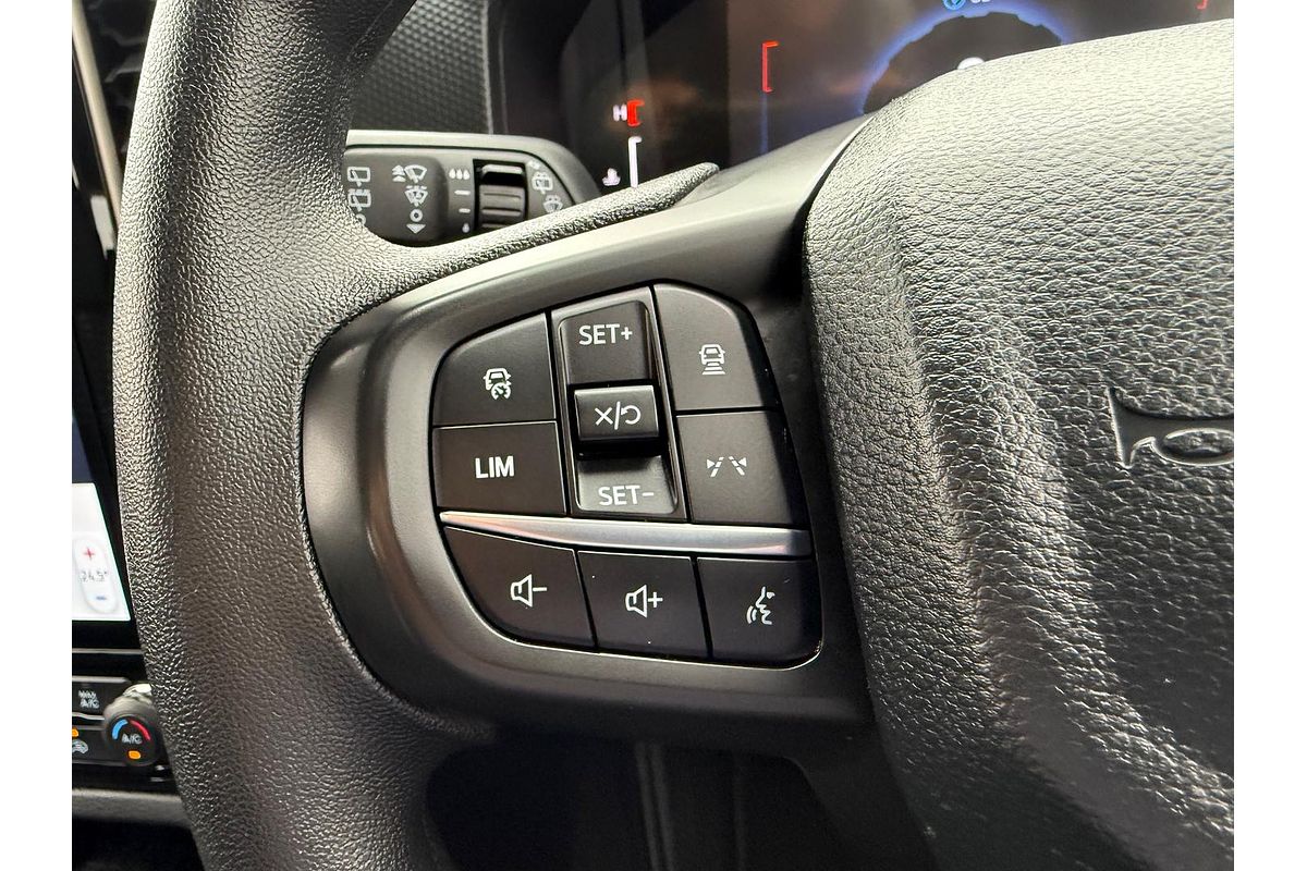 2024 Ford Everest Ambiente 2.0L