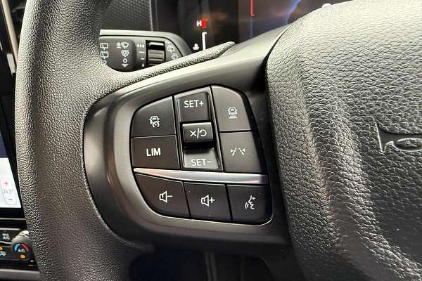 2024 Ford Everest Ambiente 2.0L
