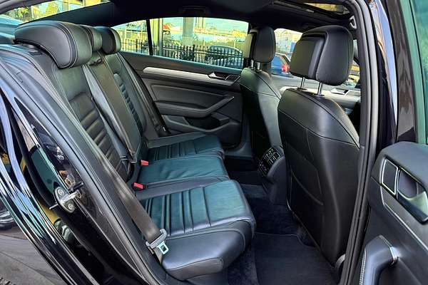 2016 Volkswagen Passat 206TSI R-Line B8