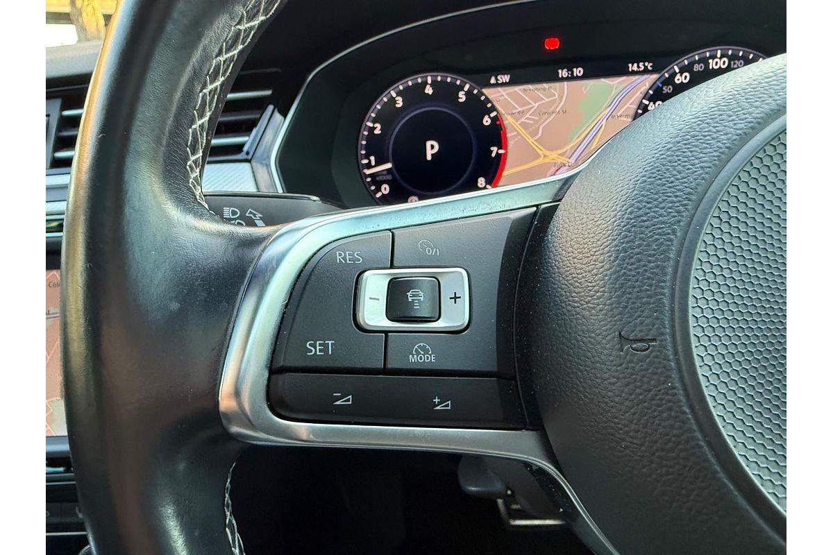2016 Volkswagen Passat 206TSI R-Line B8