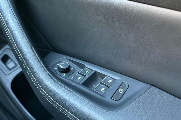 2016 Volkswagen Passat 206TSI R-Line B8
