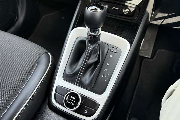 2023 Hyundai Venue Active QX.V5