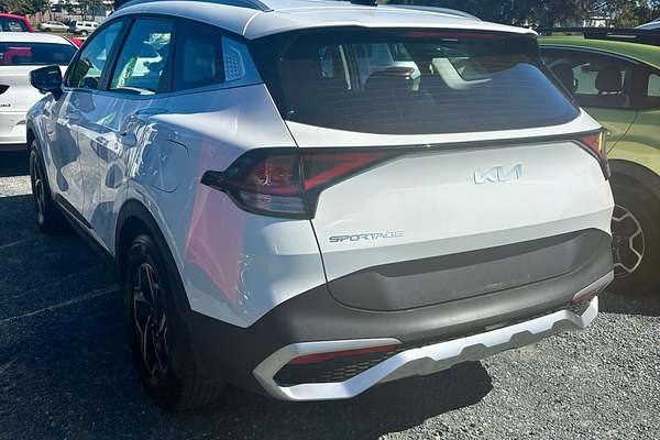 2024 Kia Sportage S NQ5