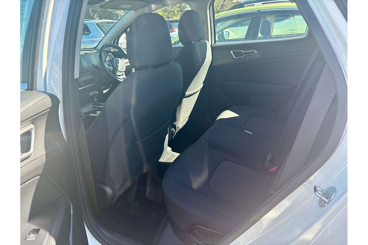2024 Kia Sportage S NQ5