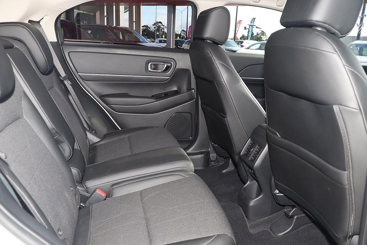 2024 Honda HR-V e:HEV L