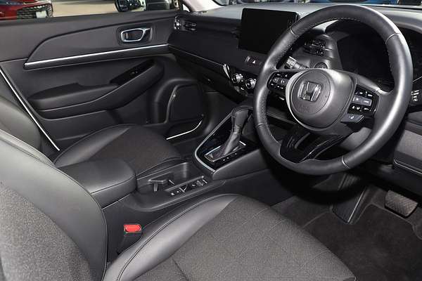 2024 Honda HR-V e:HEV L