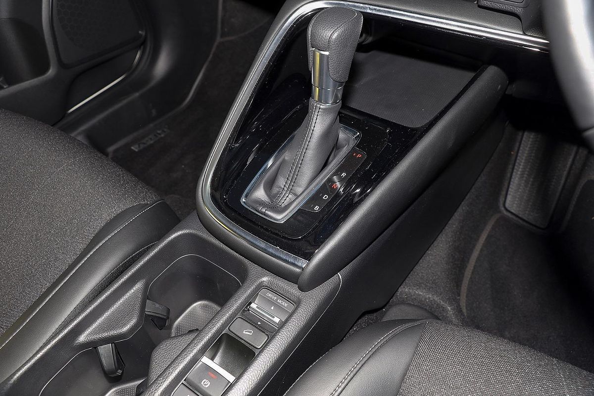 2024 Honda HR-V e:HEV L