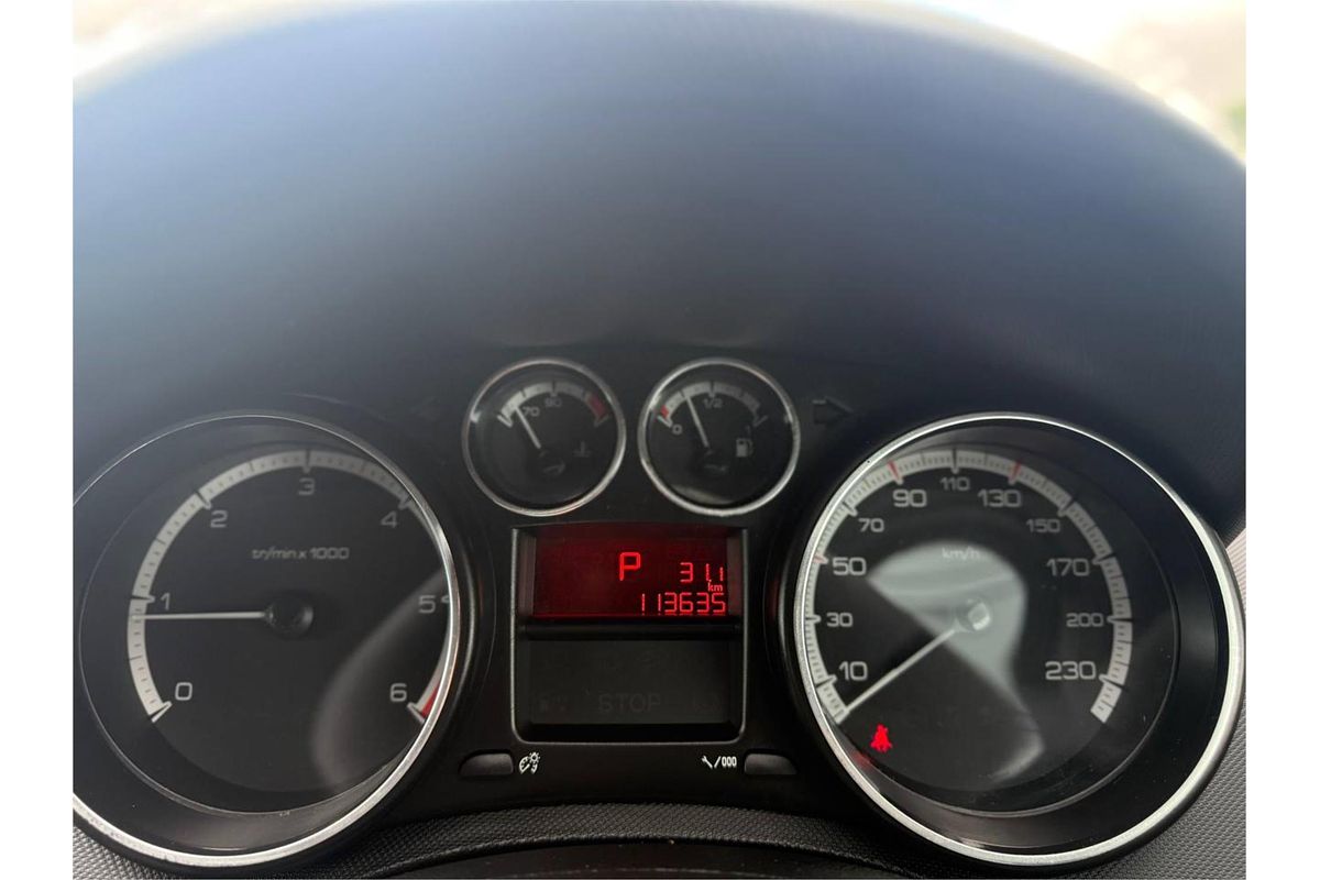 2013 Peugeot 308 Sportium T7