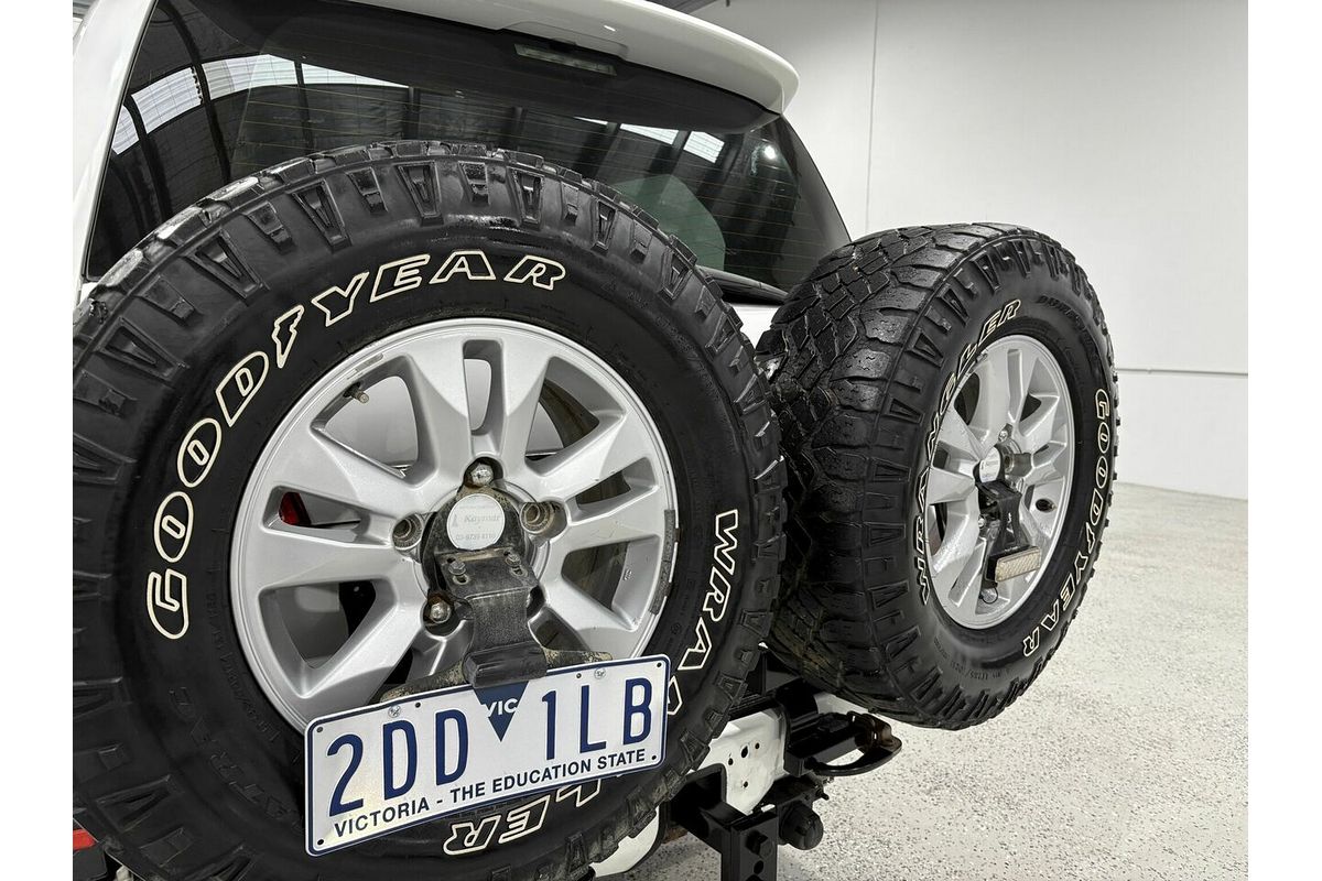 2009 Toyota Landcruiser GXL VDJ200R