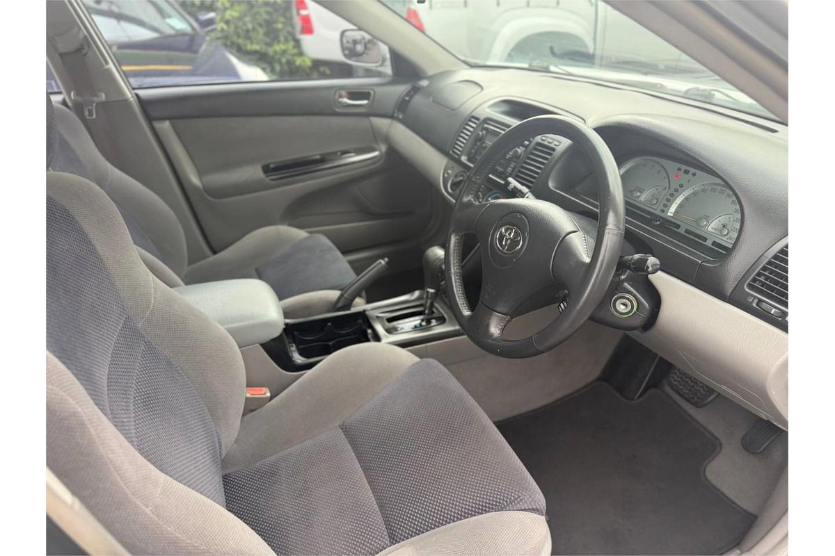 2004 Toyota Camry Sportivo ACV36R