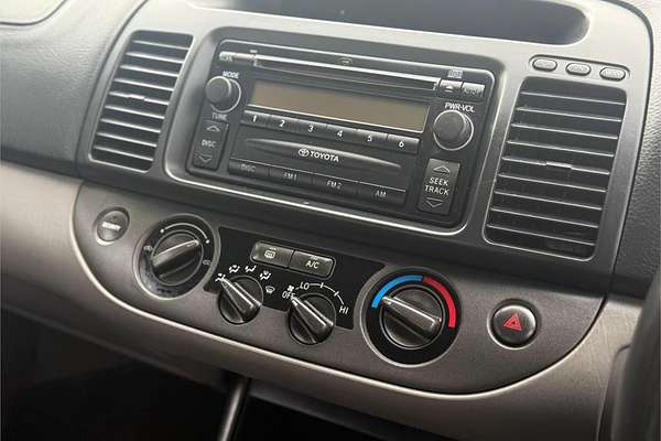 2004 Toyota Camry Sportivo ACV36R