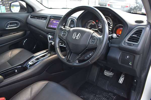 2015 Honda HR-V VTi-L