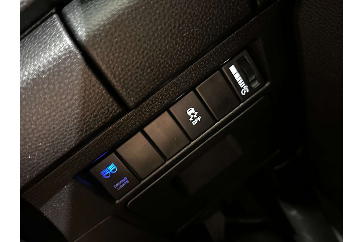 2024 Isuzu D-MAX SX  4X4
