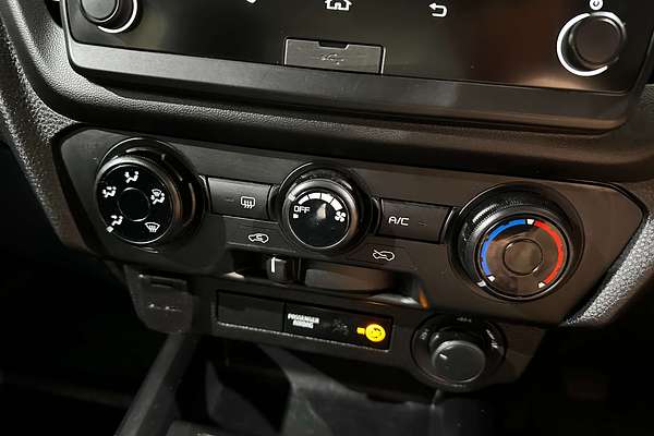 2024 Isuzu D-MAX SX  4X4