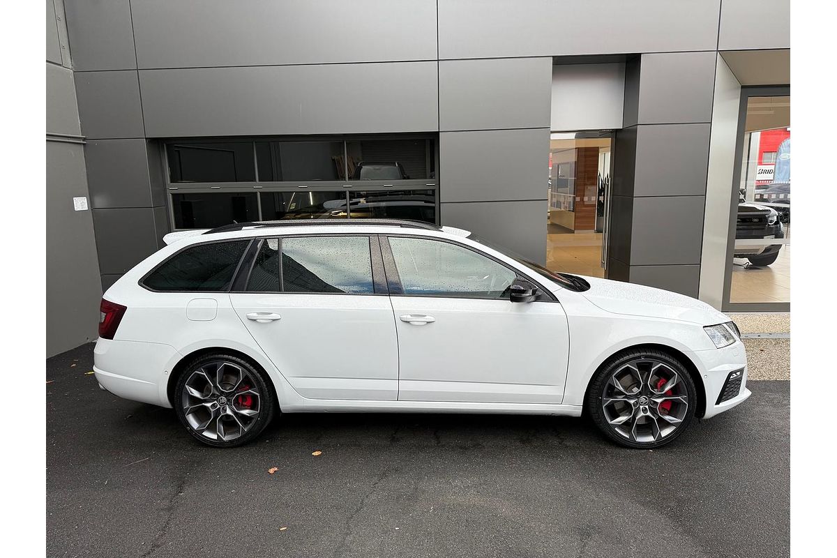 2019 SKODA Octavia RS 180TSI NE