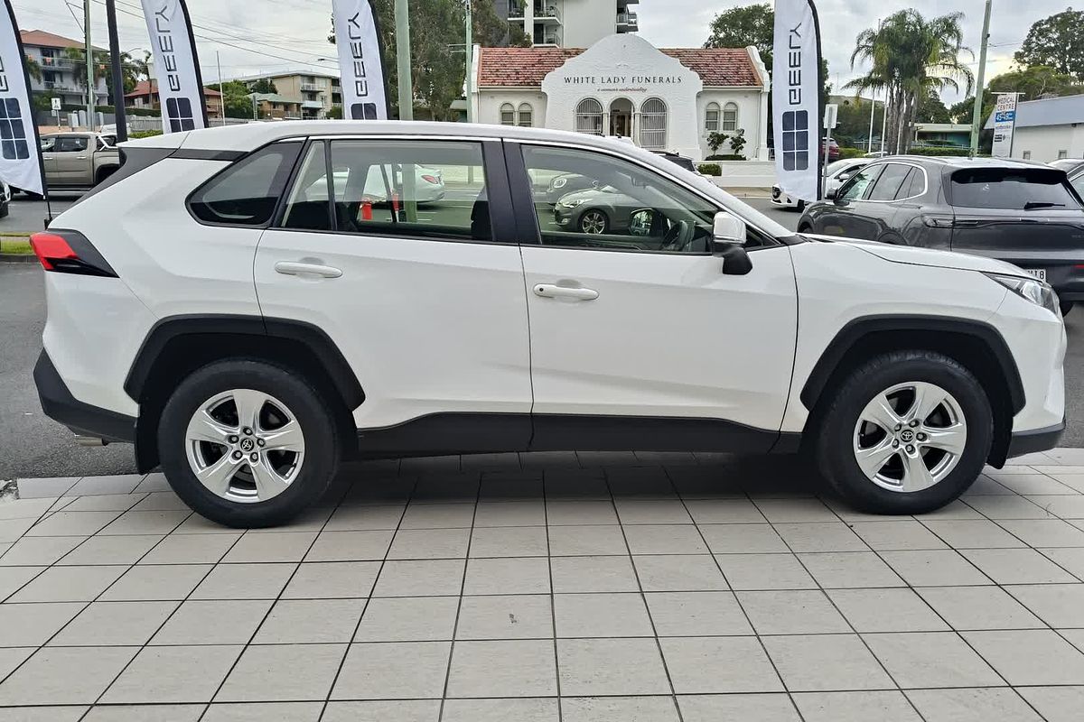 2020 Toyota RAV4 GX MXAA52R