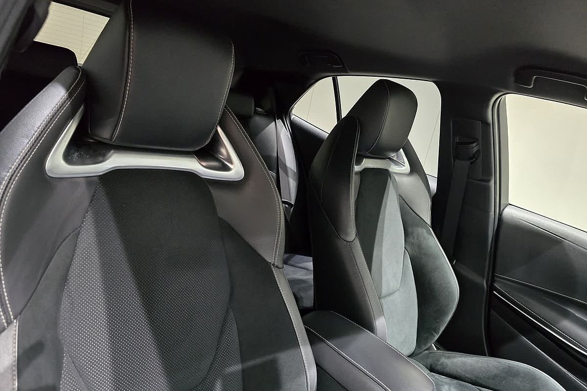 2021 Toyota Corolla ZR Hybrid ZWE211R