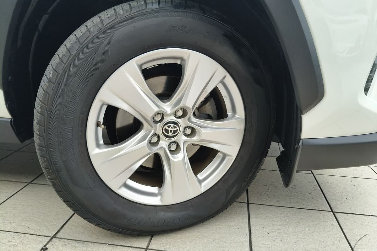 2020 Toyota RAV4 GX MXAA52R