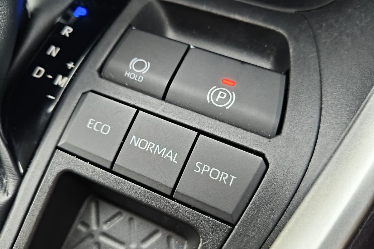 2020 Toyota RAV4 GX MXAA52R