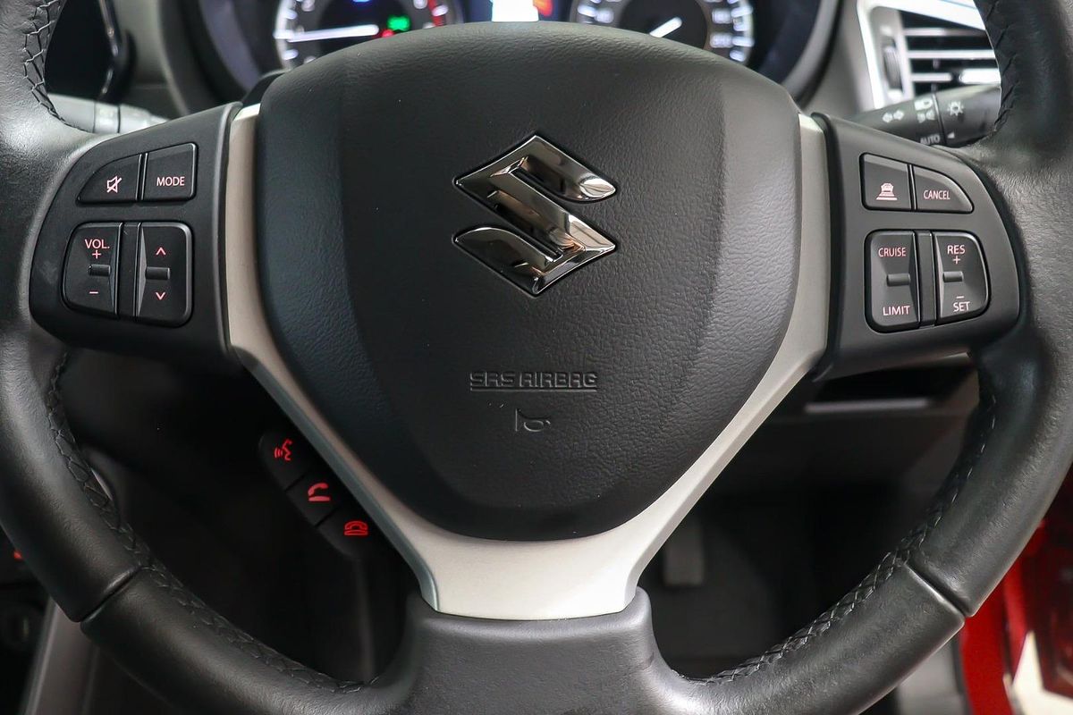 2024 Suzuki S-Cross JYB