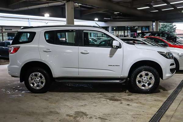 2017 Holden Trailblazer LT RG