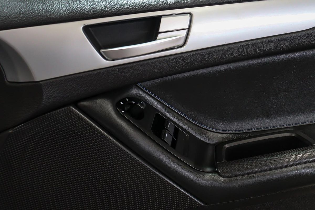 2011 Ford Falcon Ute XR6 FG Rear Wheel Drive