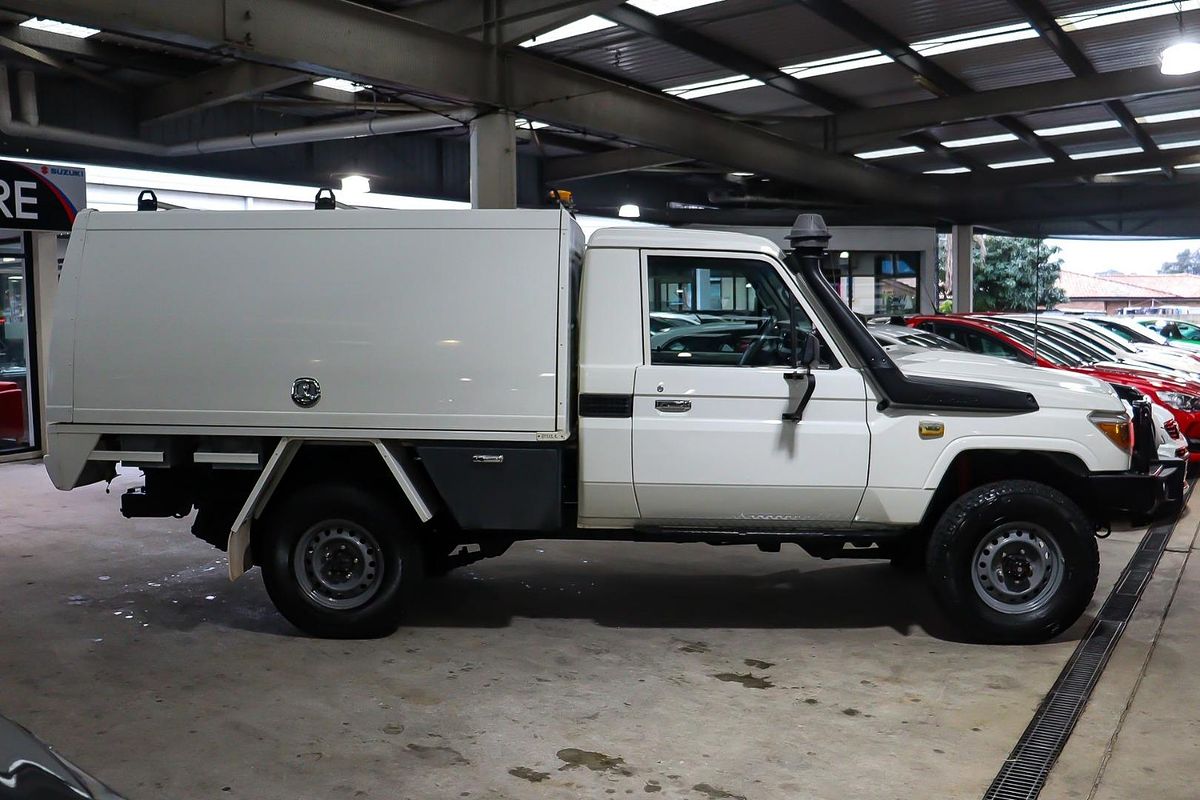2017 Toyota Landcruiser Workmate VDJ79R 4X4