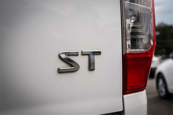 2018 Nissan Navara ST D23 Series 3 Rear Wheel Drive