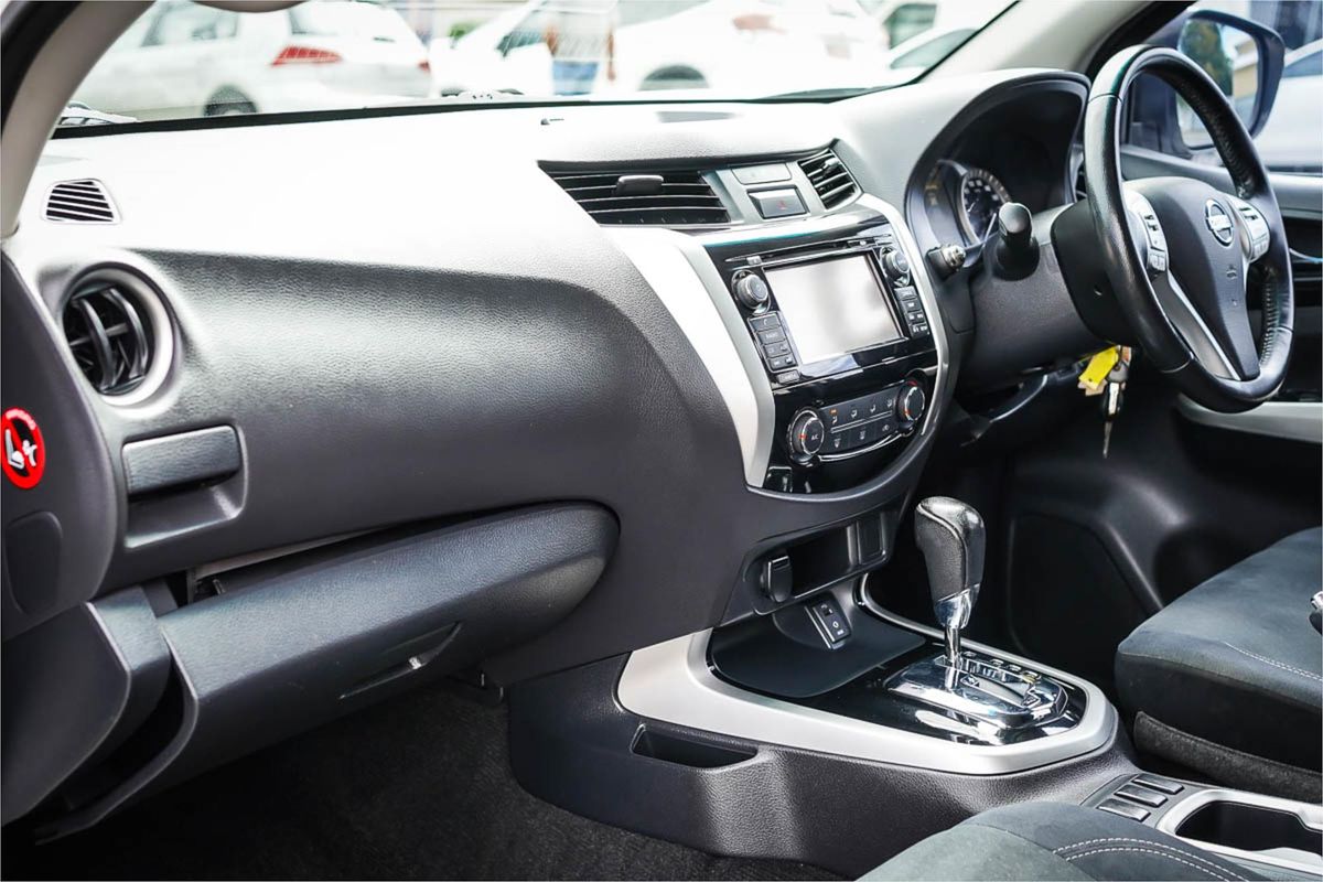 2018 Nissan Navara ST D23 Series 3 Rear Wheel Drive